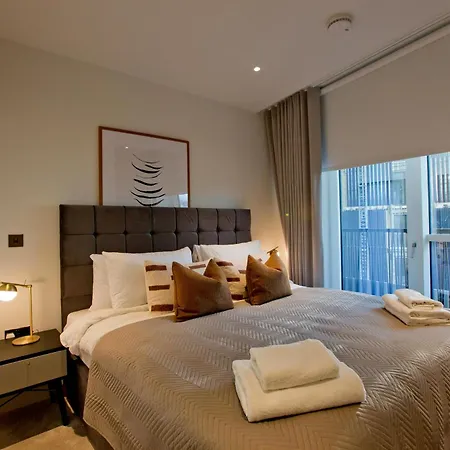 Fabulous Westfield 2 Bed Apartment London Exterior photo