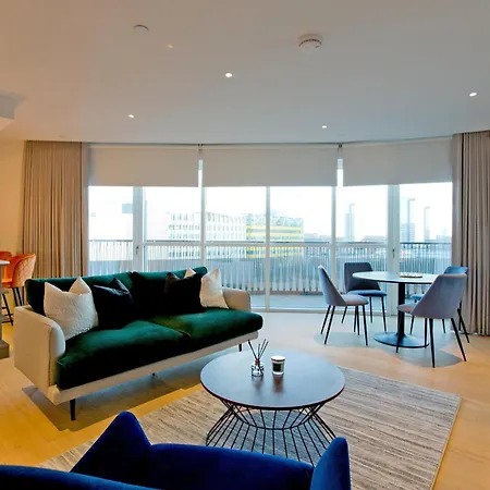Fabulous Westfield 2 Bed Apartment London Exterior photo