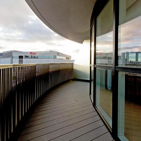 Fabulous Westfield 2 Bed Apartment London Exterior photo