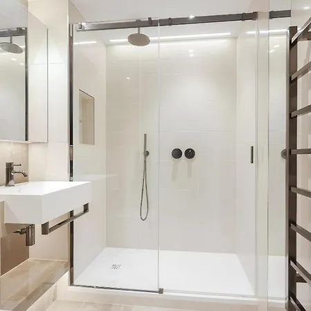 Fabulous Westfield 2 Bed Apartment London Exterior photo