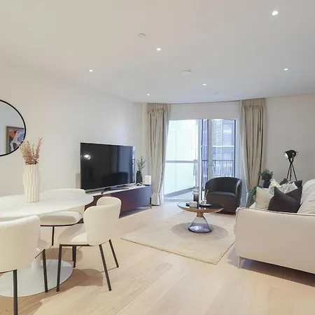 Fabulous Westfield 2 Bed Apartment London Exterior photo