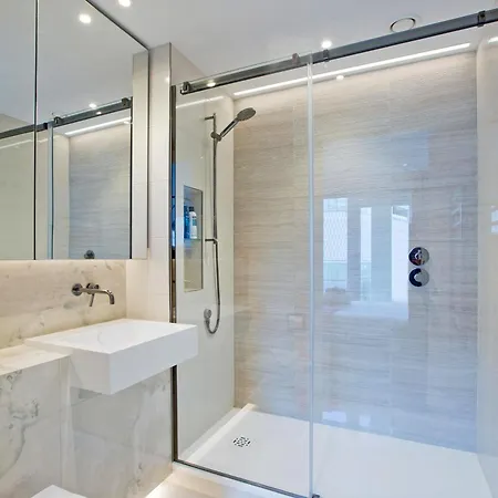 Fabulous Westfield 2 Bed Apartment London Exterior photo